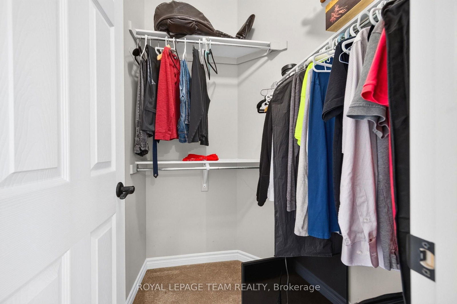340 Gallantry Way • Ottawa, ON photo 32