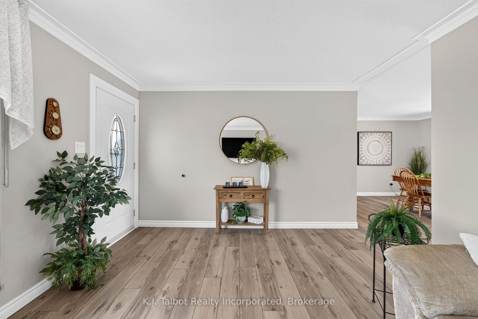 382 Huron Road • Goderich, ON photo 10