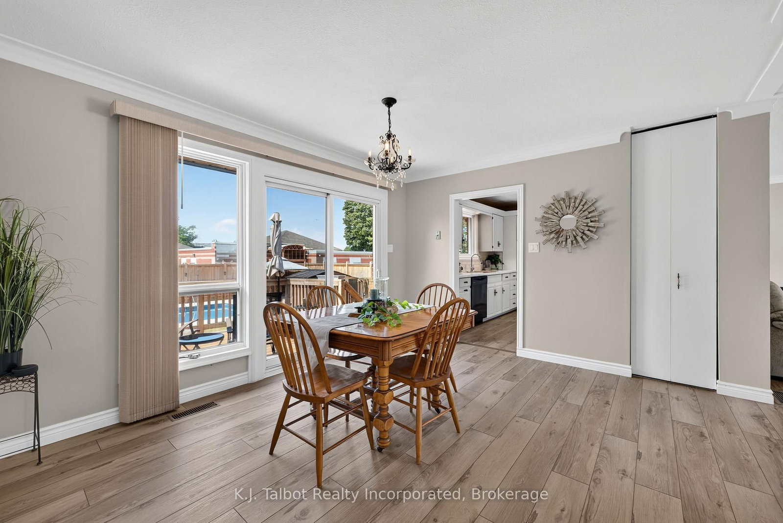 382 Huron Road • Goderich, ON photo 13