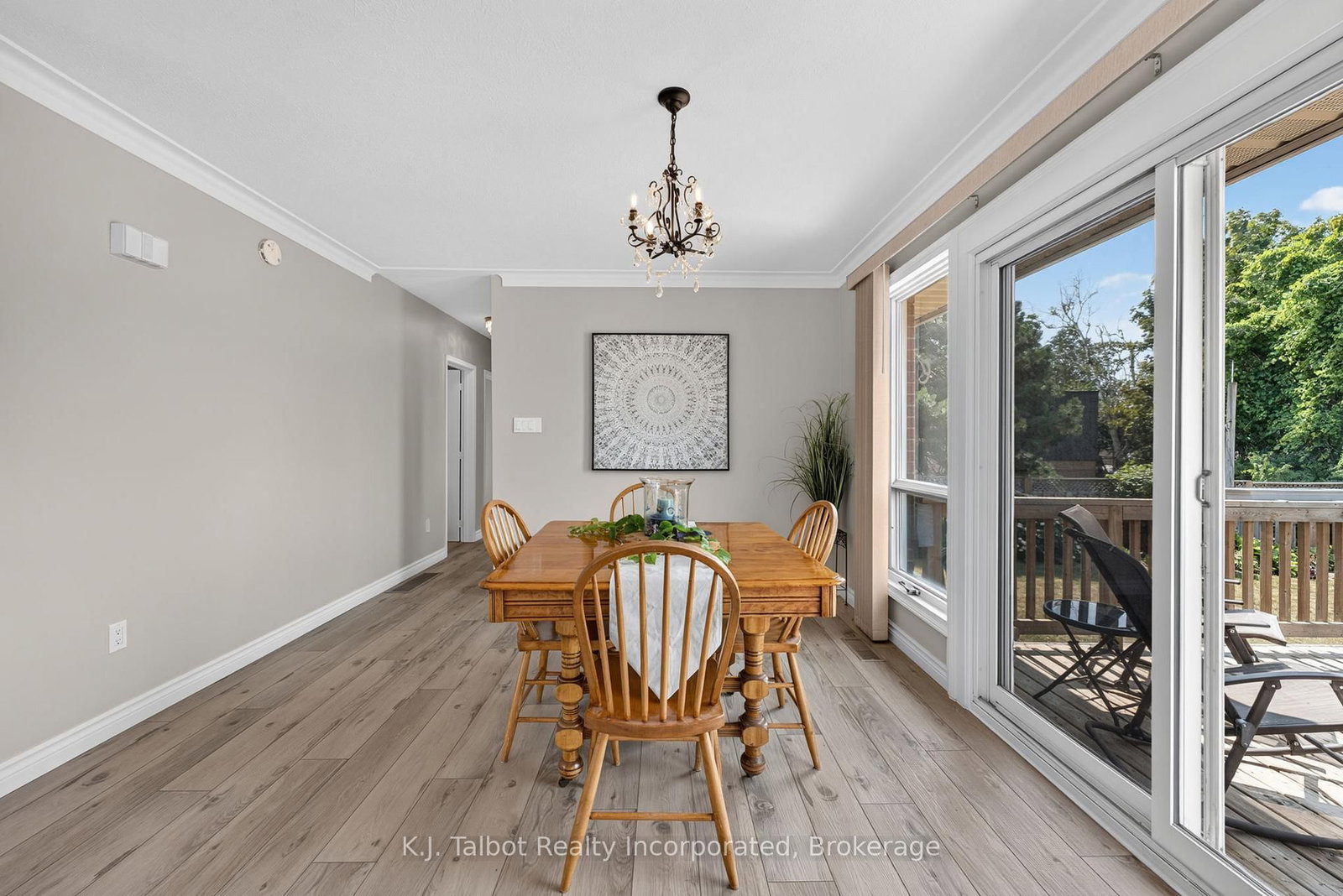 382 Huron Road • Goderich, ON photo 14