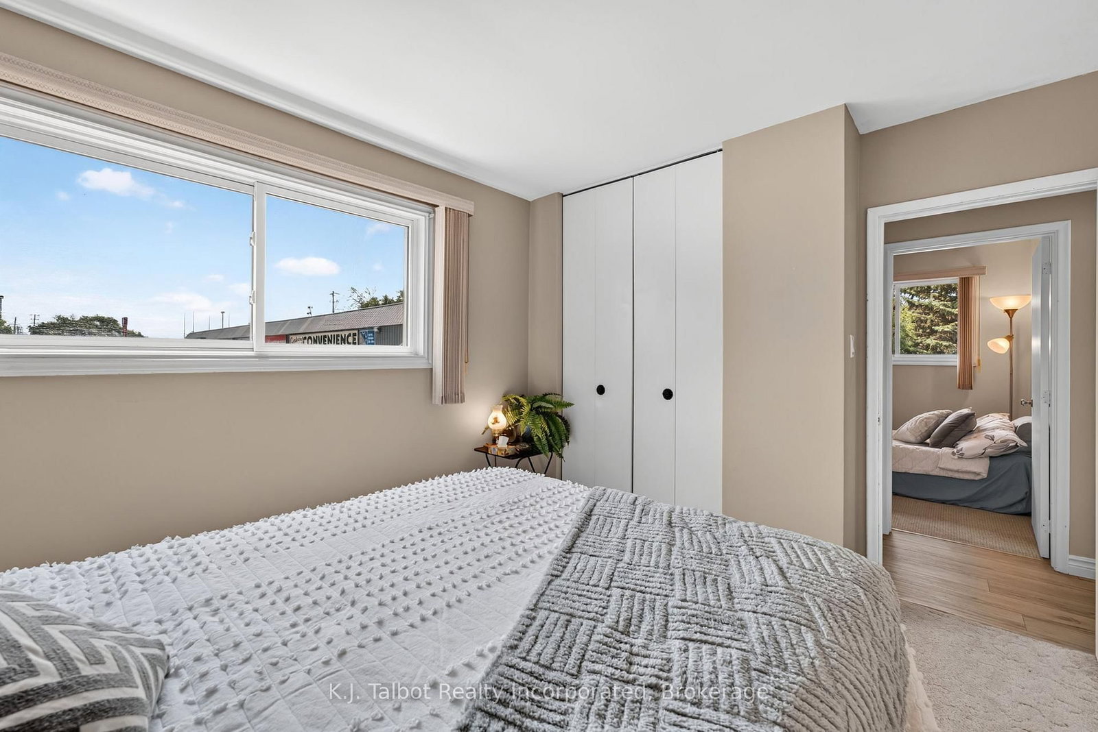 382 Huron Road • Goderich, ON photo 21