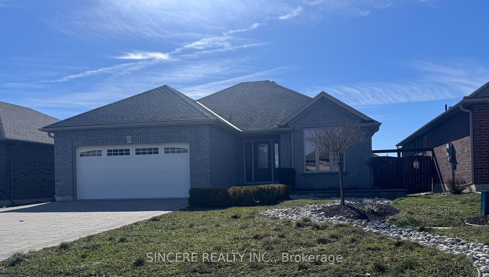 37 Galinee Trail • Norfolk, ON photo 3