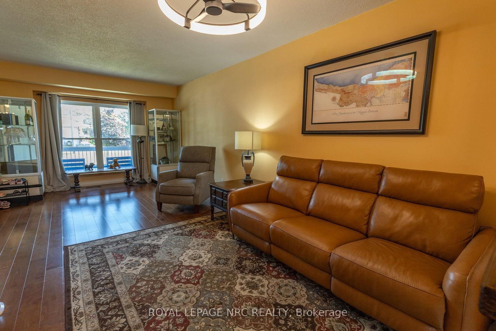 215 Windsor Street • Welland, ON photo 10