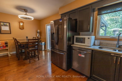 215 Windsor Street • Welland, ON photo 5
