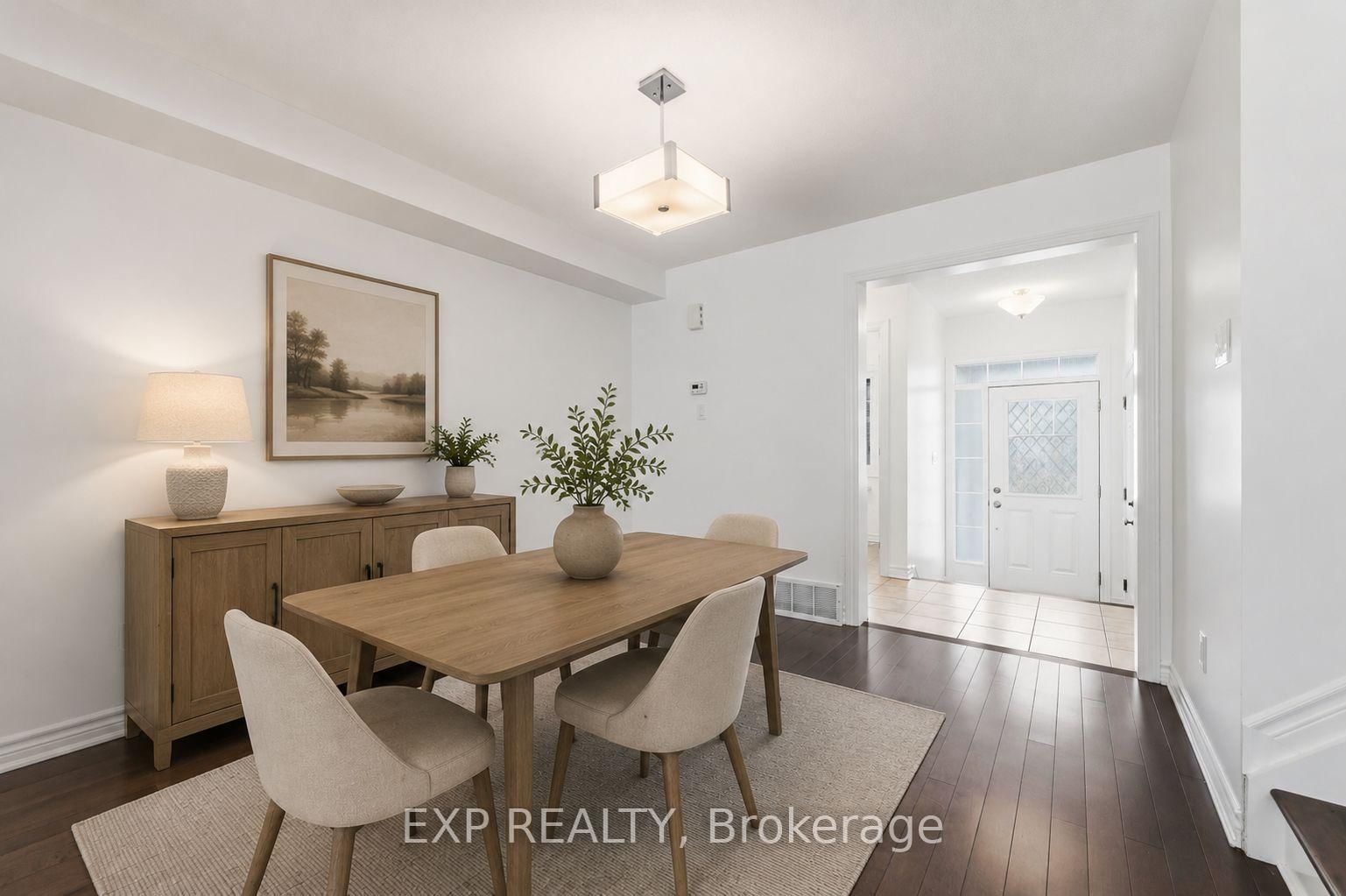 82 Buffalograss Crescent • Ottawa, ON photo 4