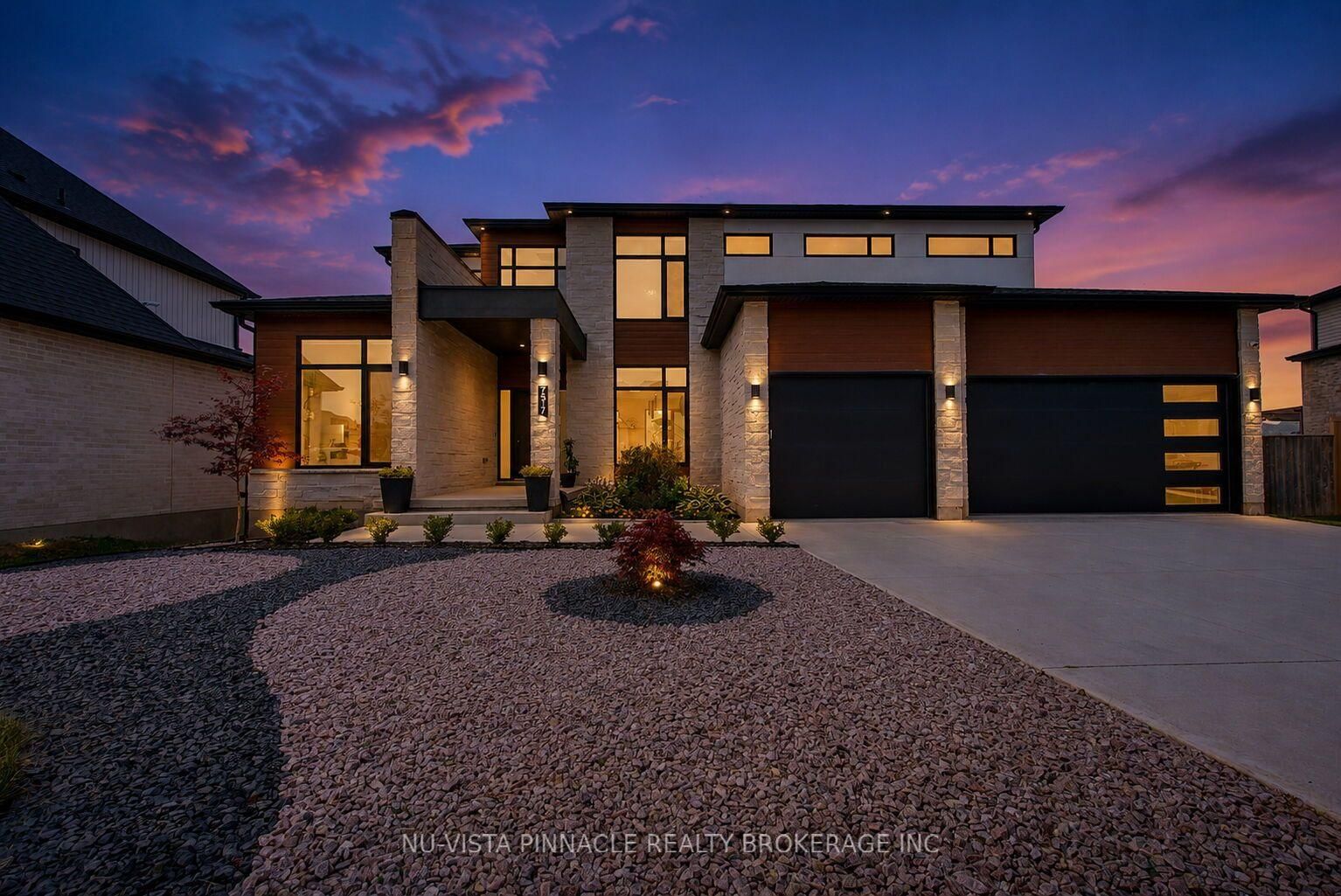 7517 Silvercreek Crescent, London South — photo 1