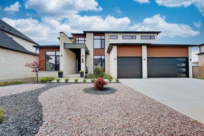 7517 Silvercreek Crescent SW — photo 2