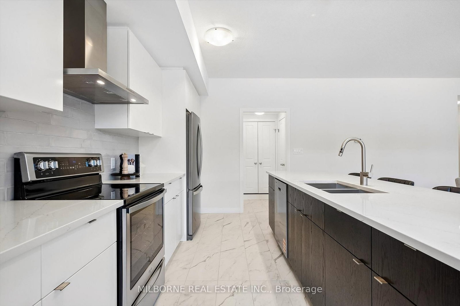 34 Thatcher Drive • Guelph, ON photo 17