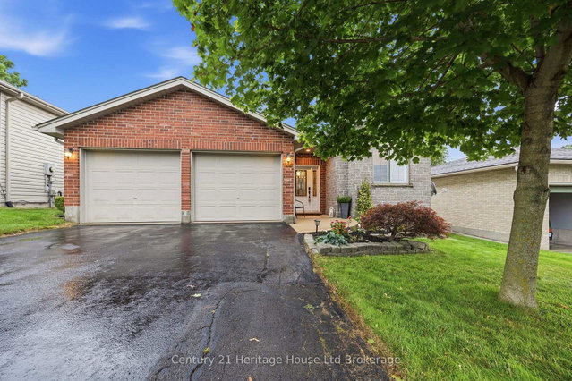 22 Hillside Road