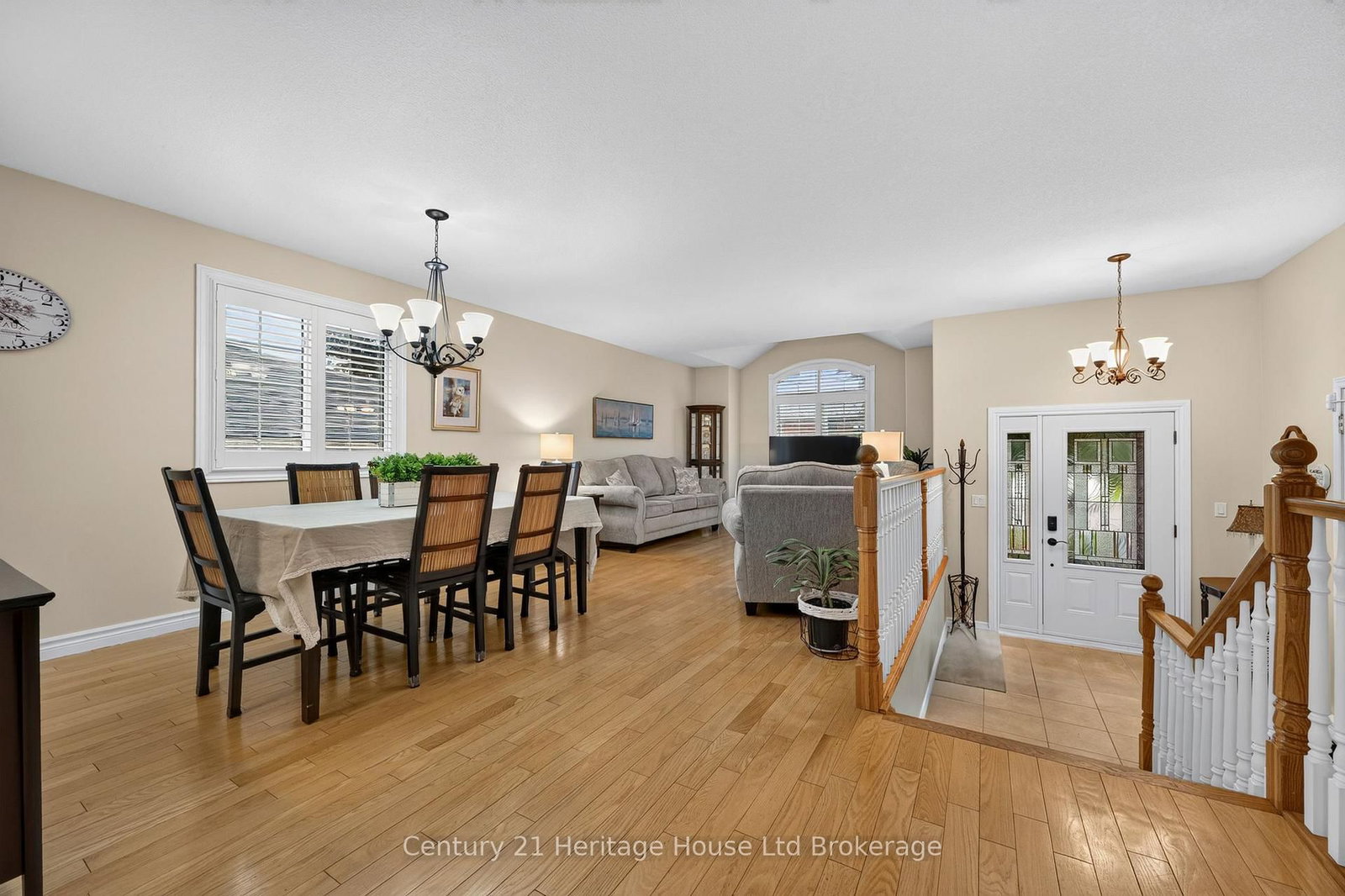22 Hillside Road • Ingersoll, ON photo 8