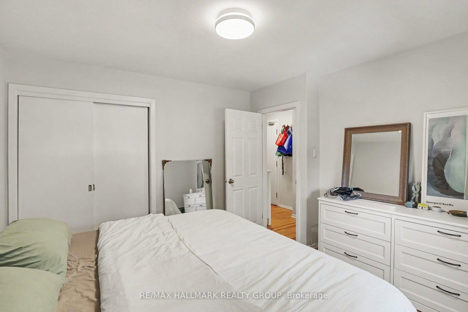 657 Golden Avenue • Ottawa, ON photo 12