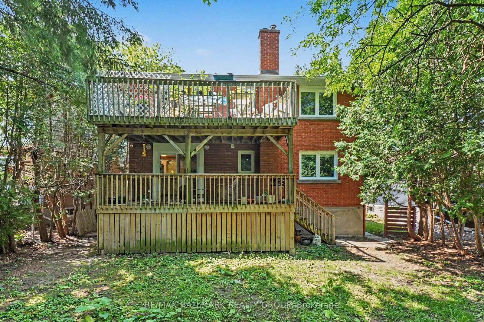 657 Golden Avenue • Ottawa, ON photo 29