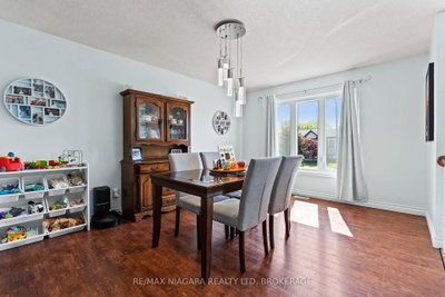 3698 Sussex Lane • Fort Erie, ON photo 4