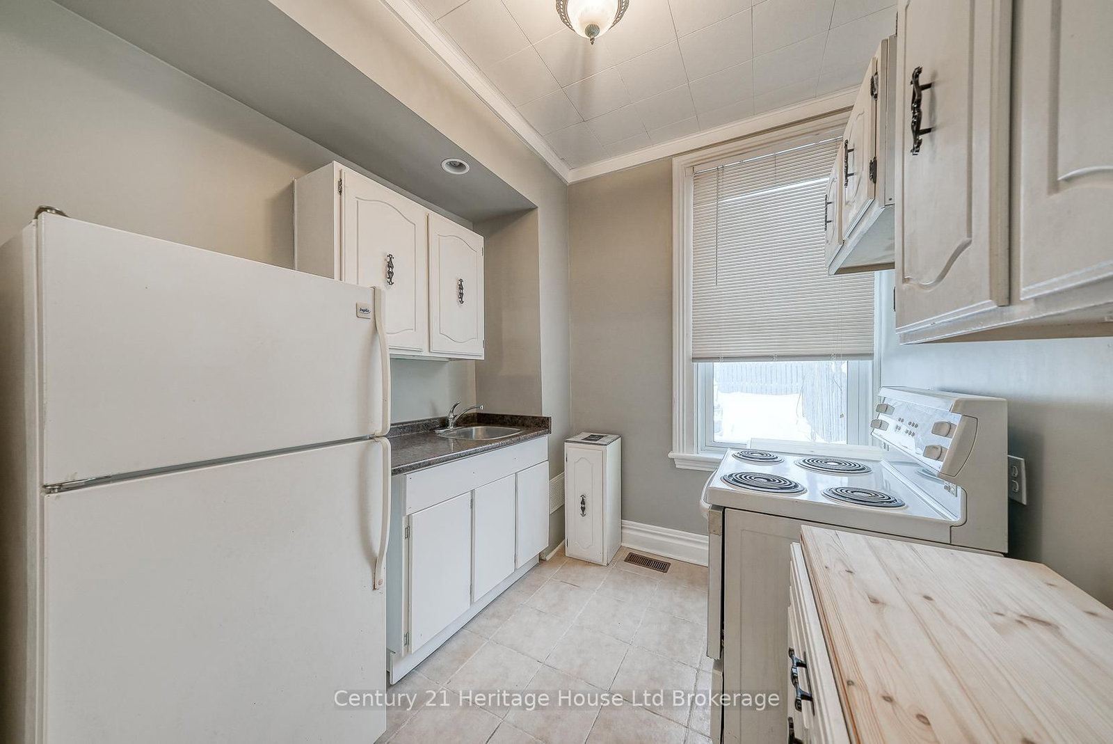 119 Carroll Street • Ingersoll, ON photo 10