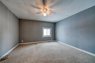 119 Carroll Street • Ingersoll, ON photo 8