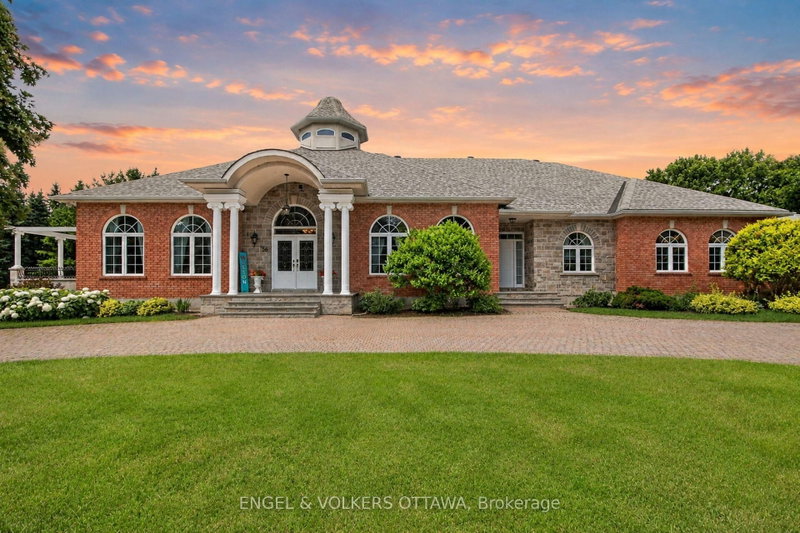 36 Cedarhill Drive, Ottawa
