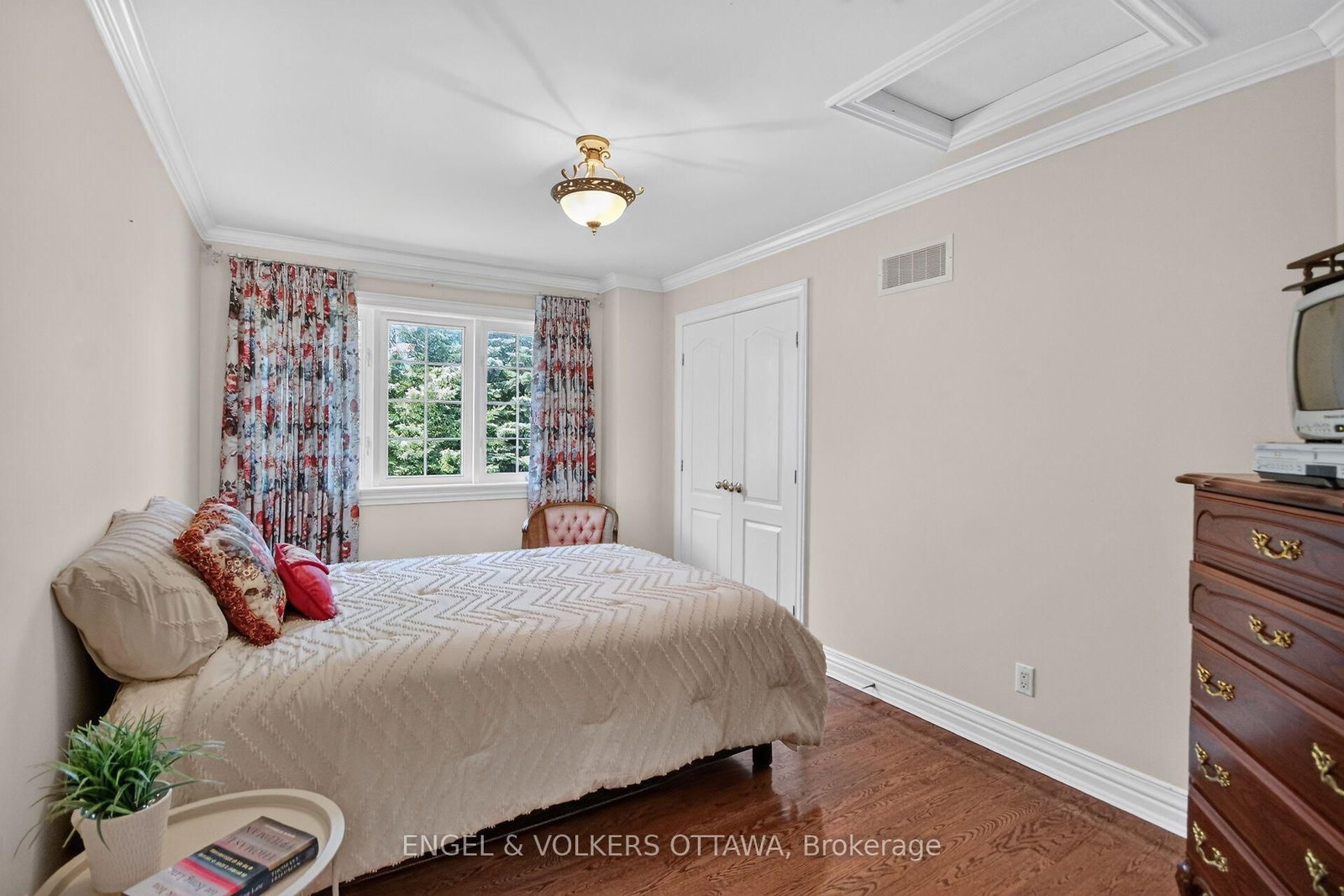 36 Cedarhill Drive • Ottawa, ON photo 37