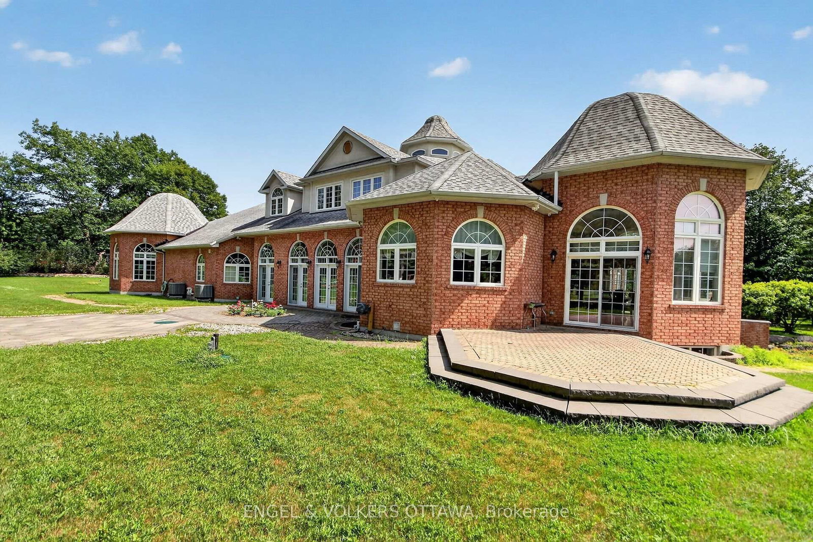 36 Cedarhill Drive • Ottawa, ON photo 48