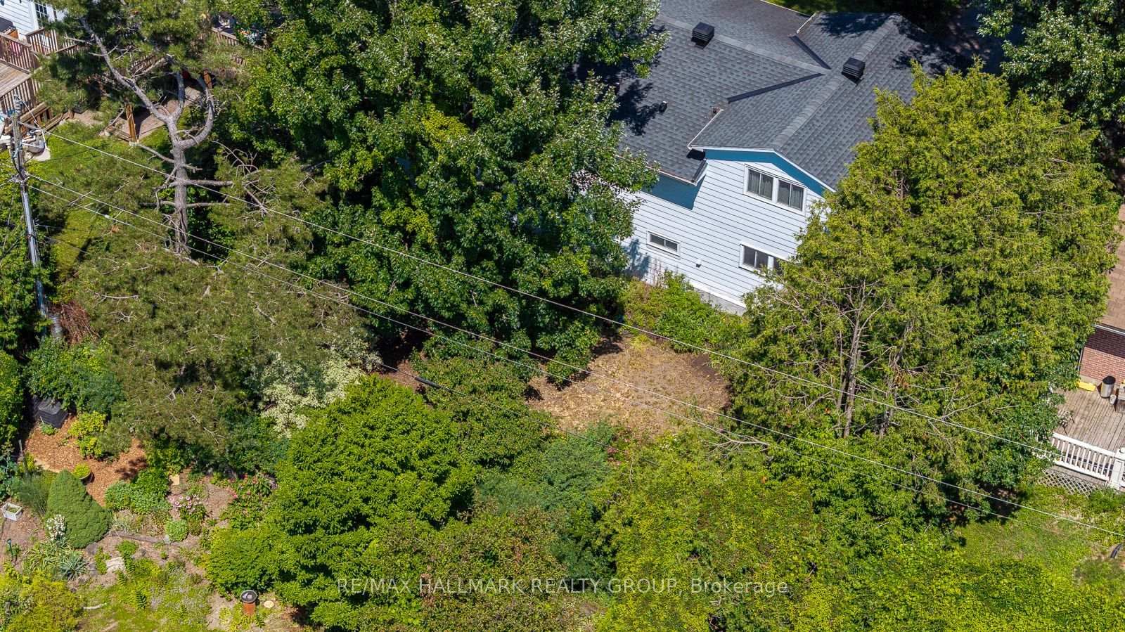 5290 Driscoll Drive • Ottawa, ON photo 14