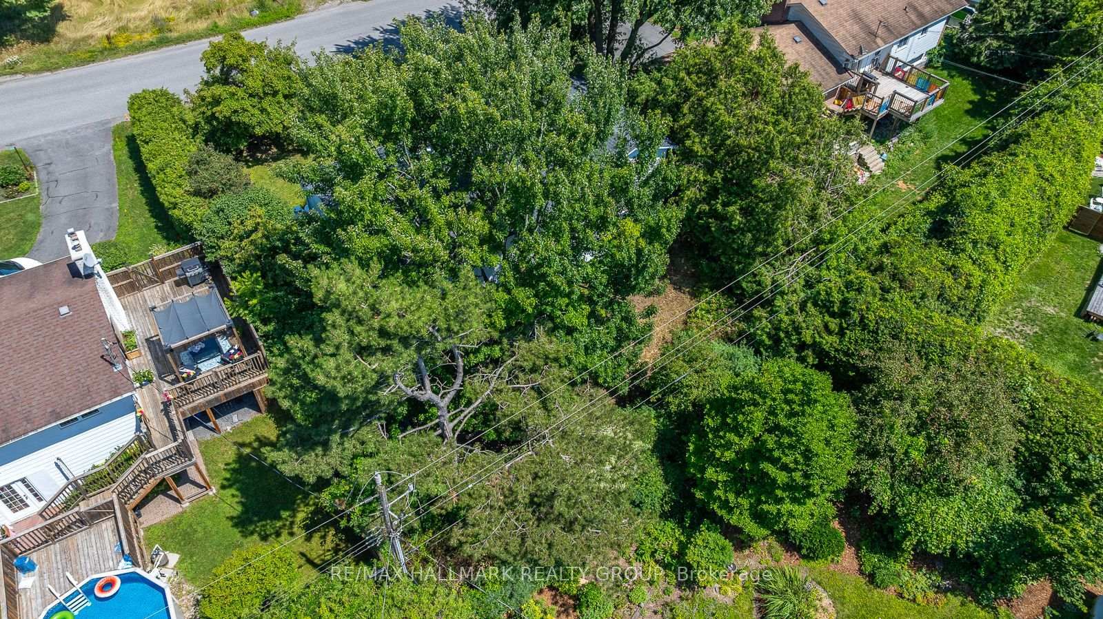 5290 Driscoll Drive • Ottawa, ON photo 44