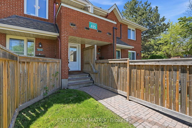 205 - 495 Canteval Terrace