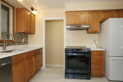 136 Concord Crescent • London North, ON photo 9