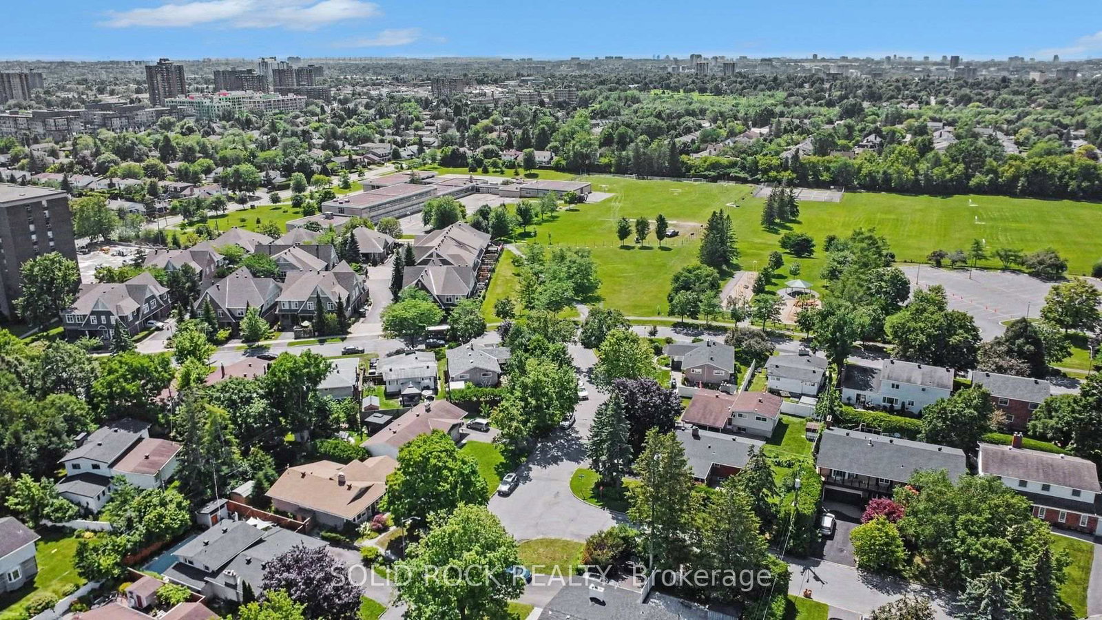 1838 Louisiana Avenue • Ottawa, ON photo 28