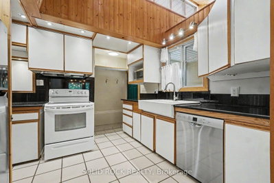 1838 Louisiana Avenue • Ottawa, ON photo 9