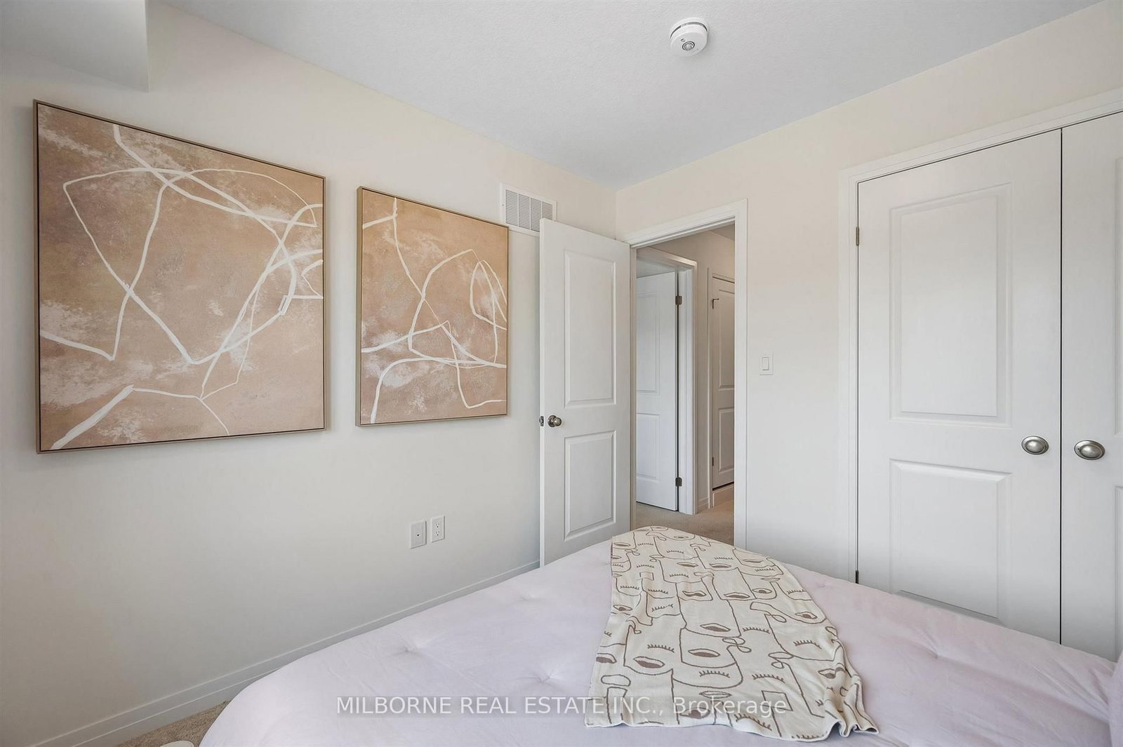 38 Arabella Drive • Guelph, ON photo 24