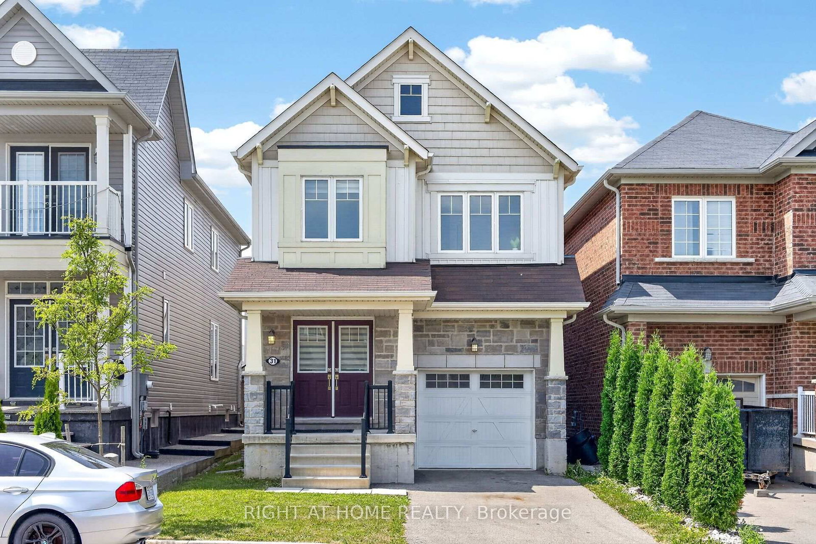 31 McCargow Drive • Haldimand, ON photo 1