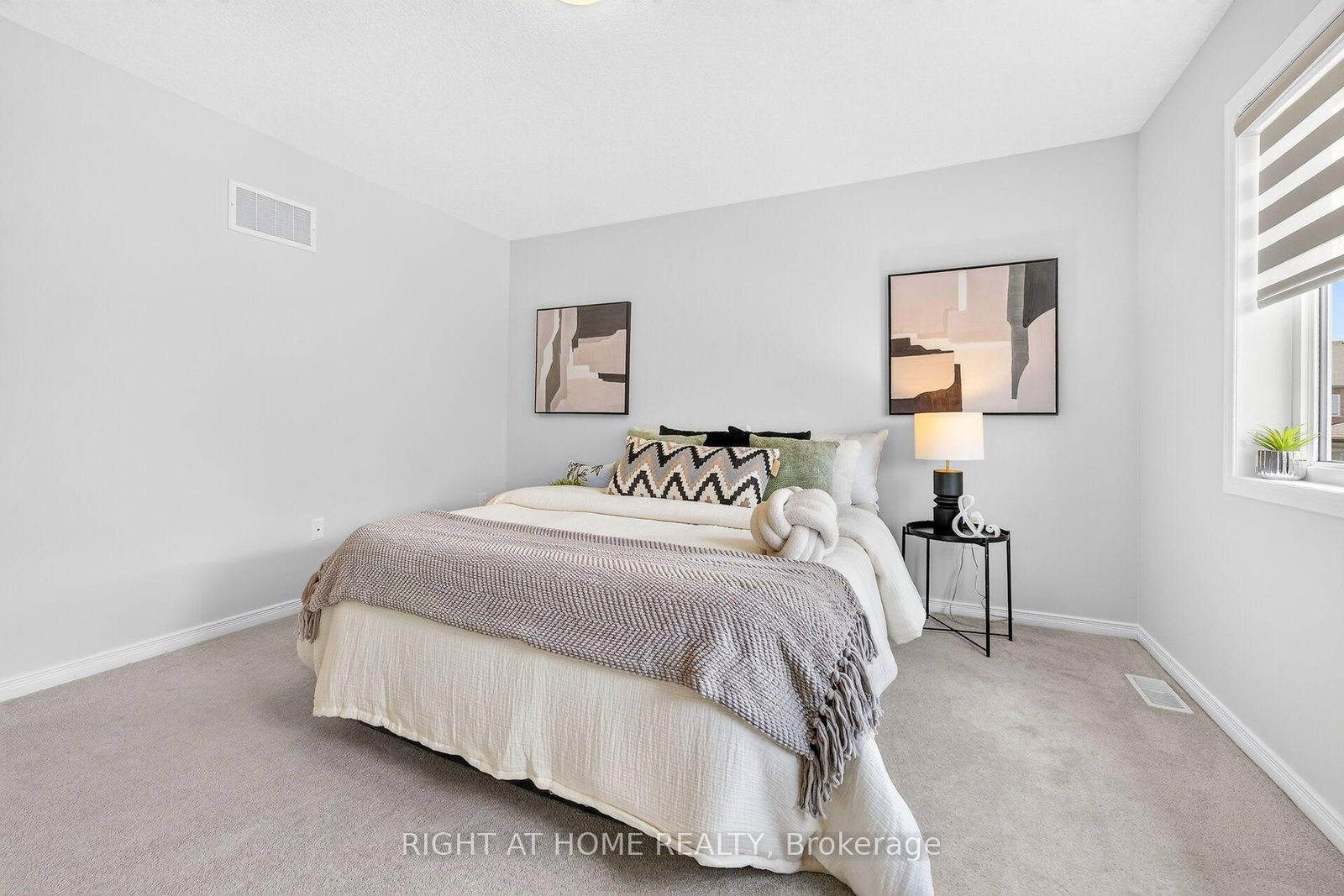 31 McCargow Drive • Haldimand, ON photo 27