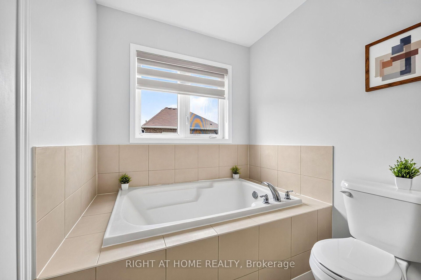 31 McCargow Drive • Haldimand, ON photo 30