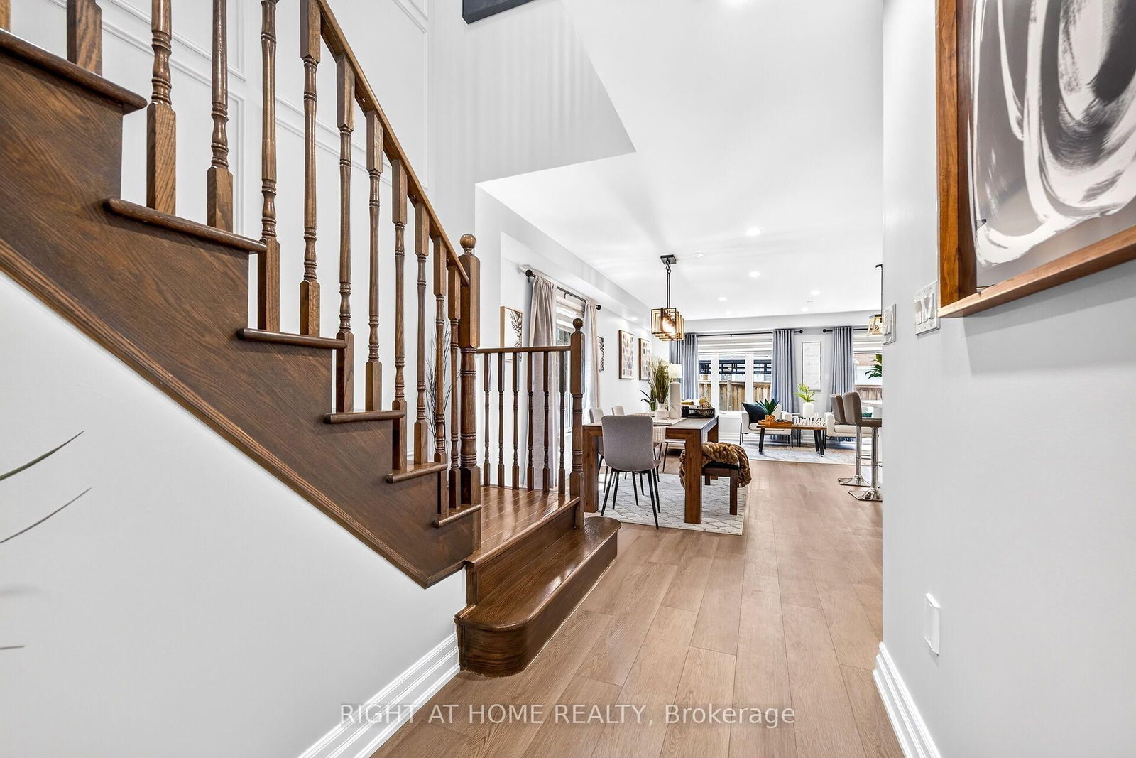 31 McCargow Drive • Haldimand, ON photo 6
