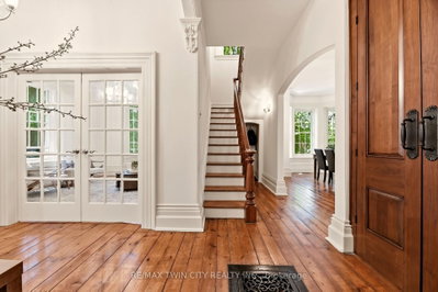 25 Dunbar Street — photo 4