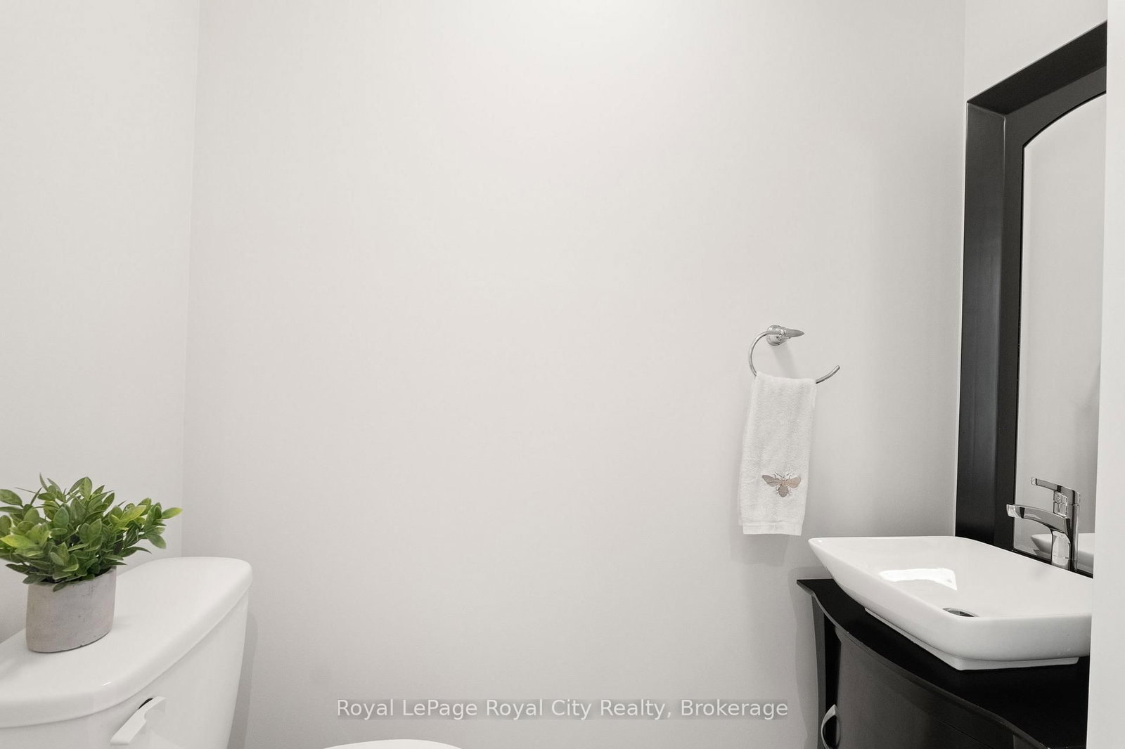 123083 Southgate Road • #12 • Wellington North, ON photo 20
