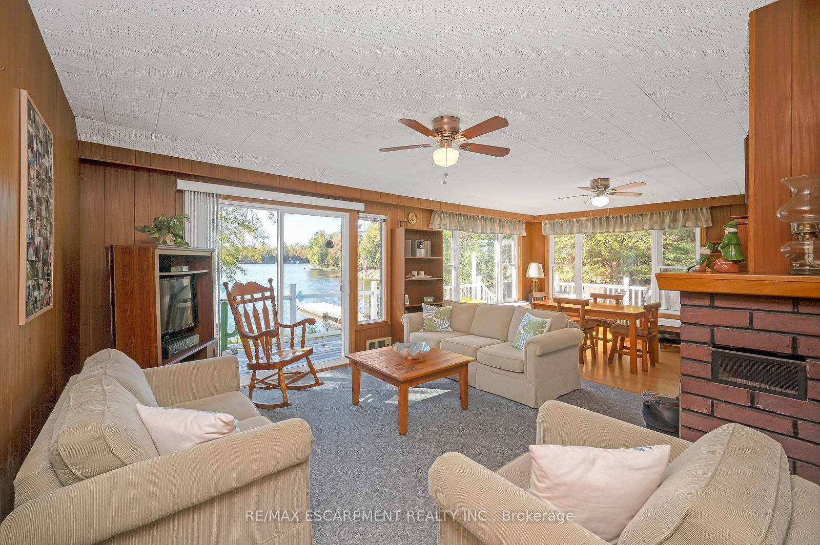 1012 Armstrong Road • Gravenhurst, ON photo 18