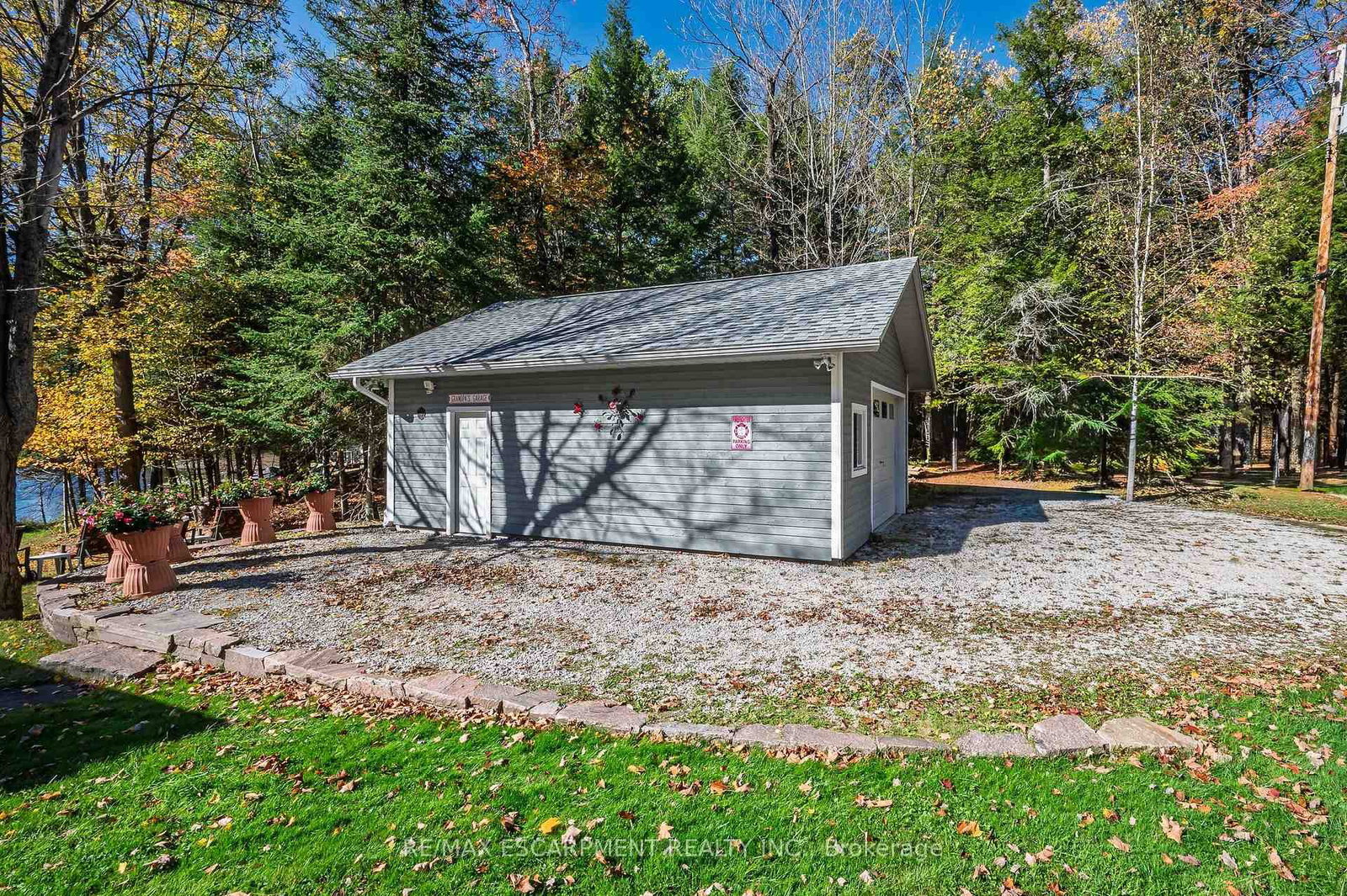 1012 Armstrong Road • Gravenhurst, ON photo 31