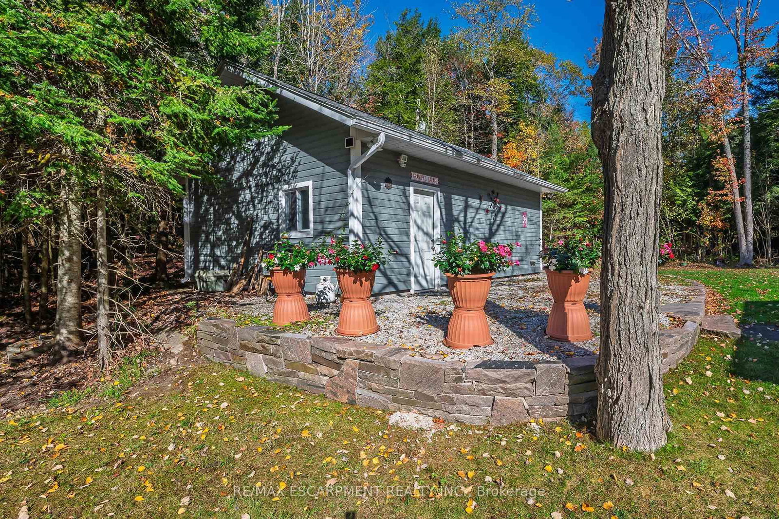 1012 Armstrong Road • Gravenhurst, ON photo 32