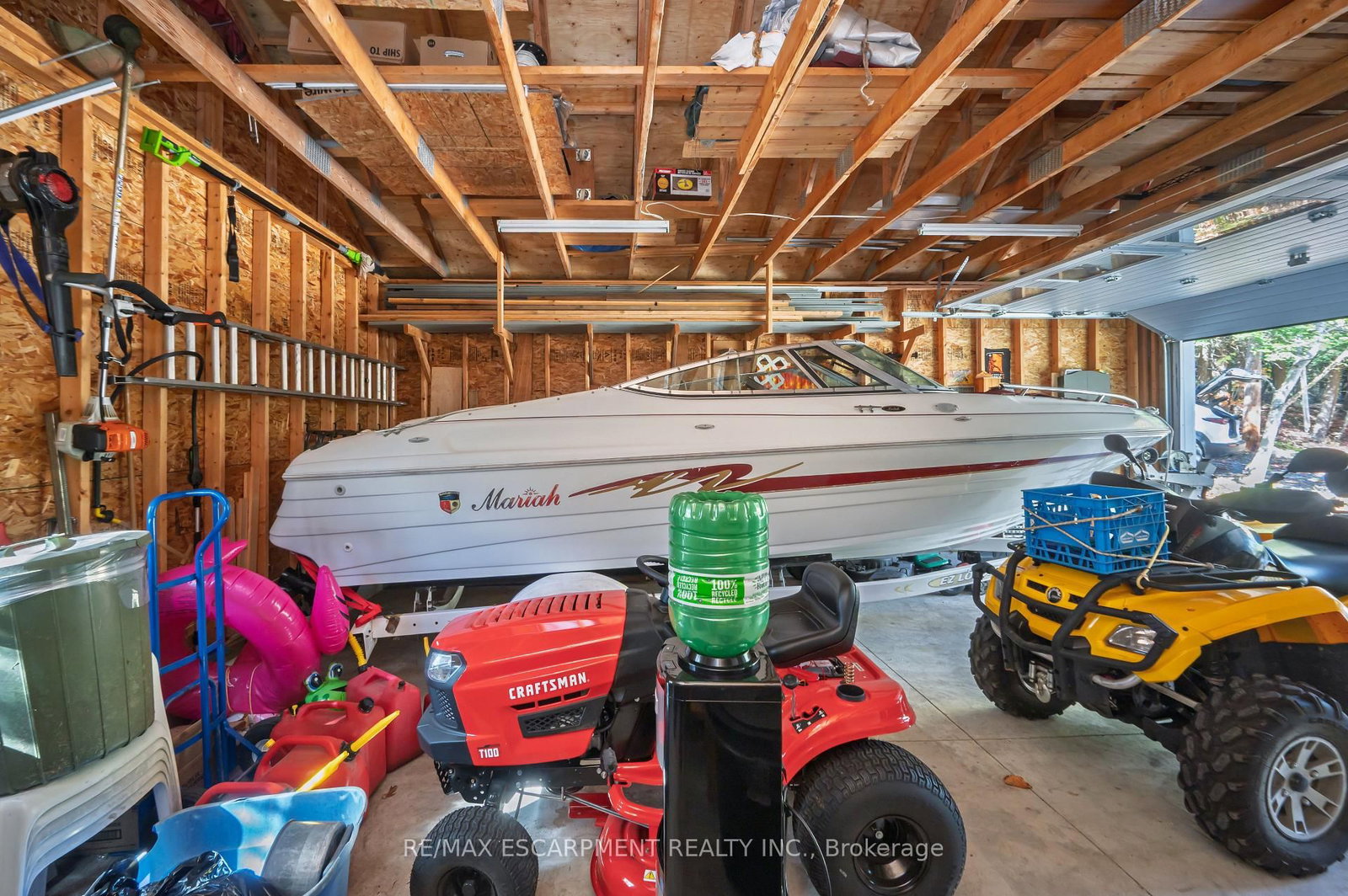 1012 Armstrong Road • Gravenhurst, ON photo 35