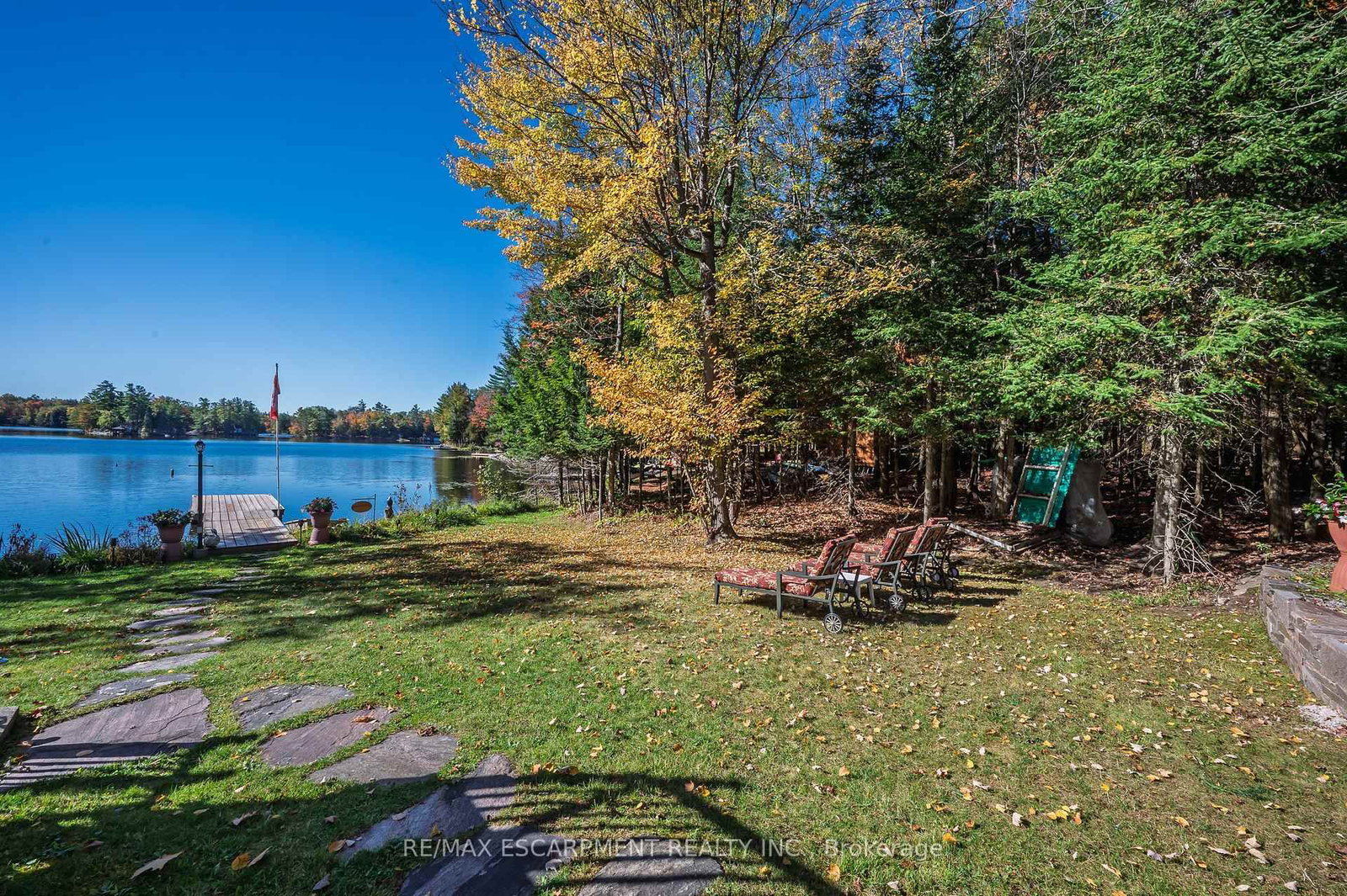 1012 Armstrong Road • Gravenhurst, ON photo 38