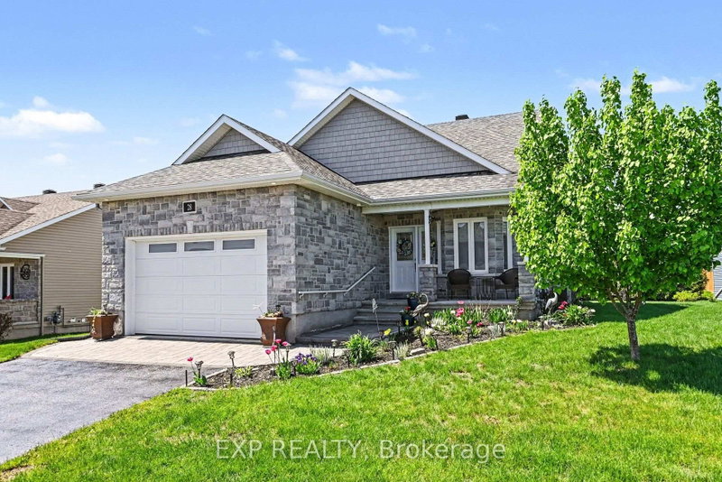 28 Jim Brownell Boulevard, South Stormont