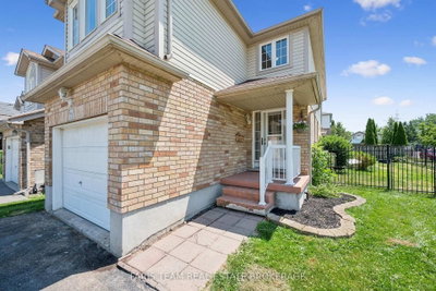 71 Peach Blossom Crescent — photo 5