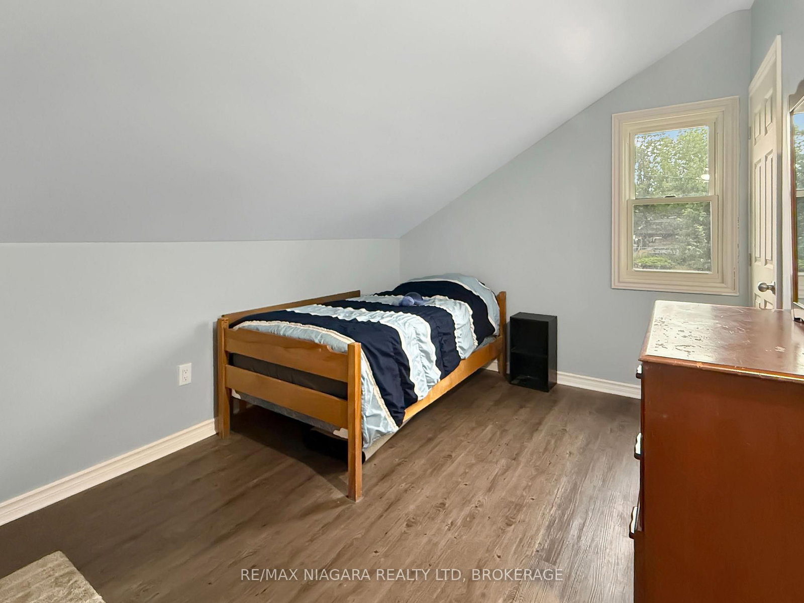 222 Ridgeway Road • Fort Erie, ON photo 20