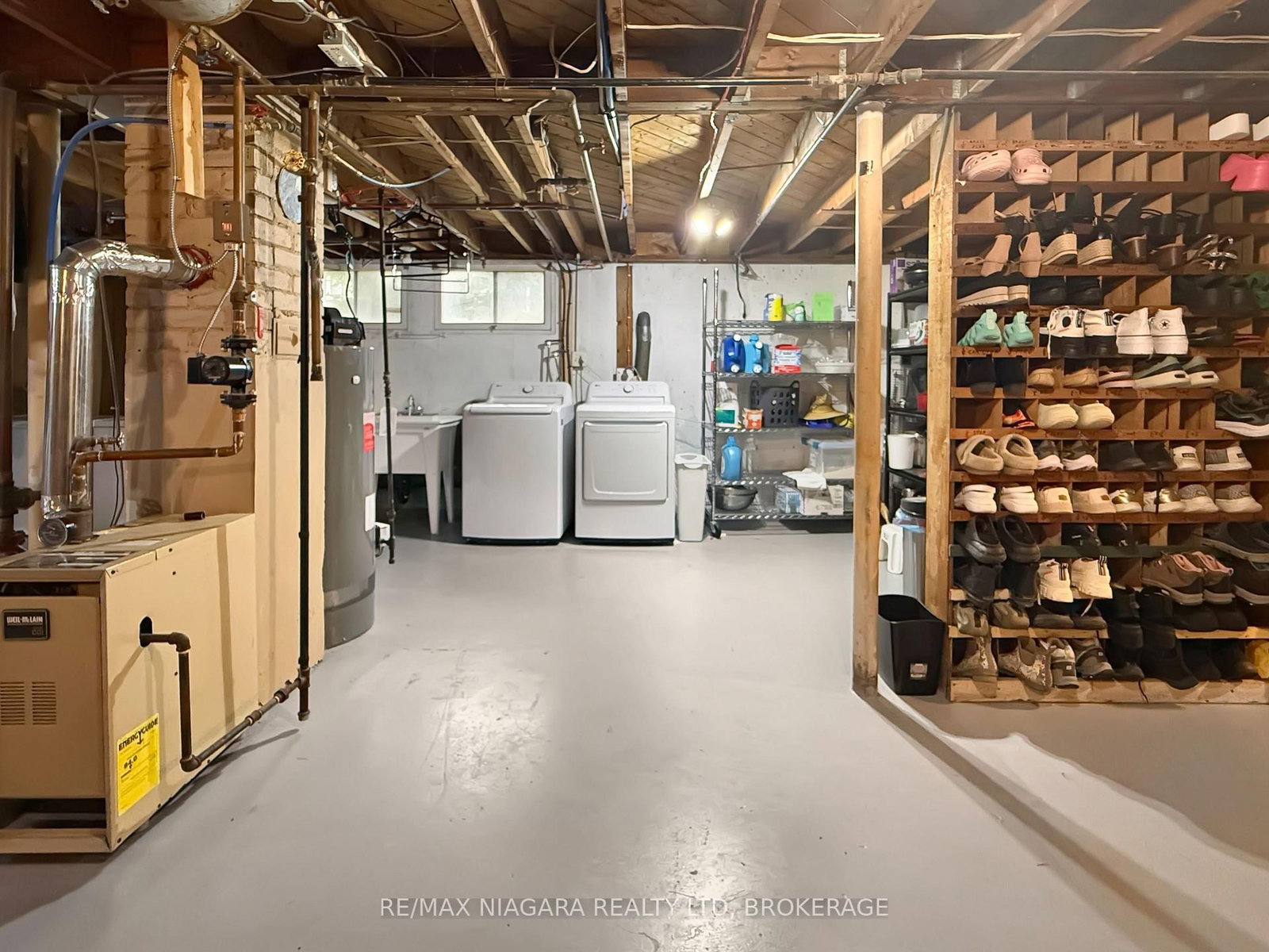 222 Ridgeway Road • Fort Erie, ON photo 26