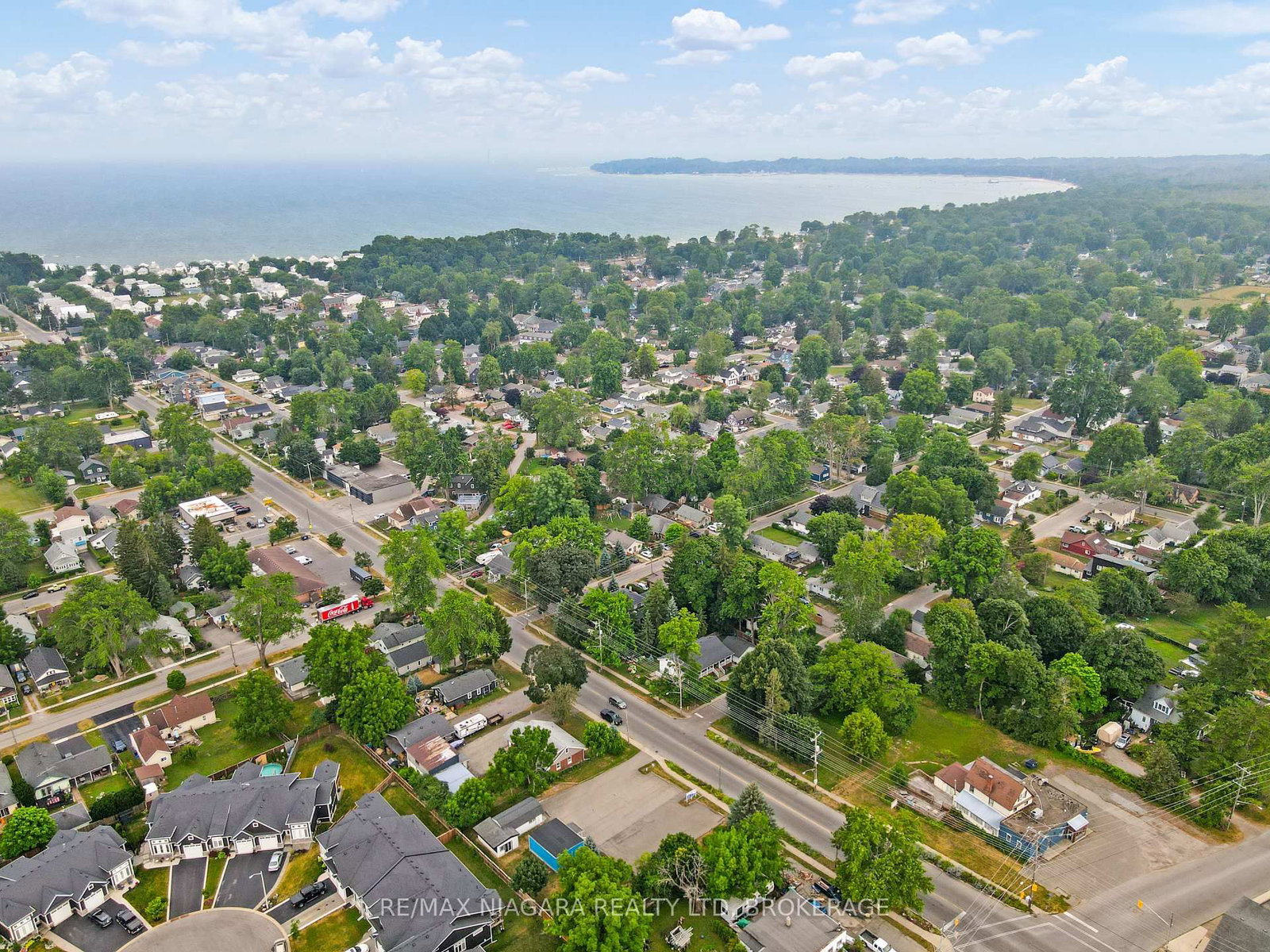 222 Ridgeway Road • Fort Erie, ON photo 36