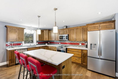 3741 County Road 3 • Prince Edward County, ON photo 8