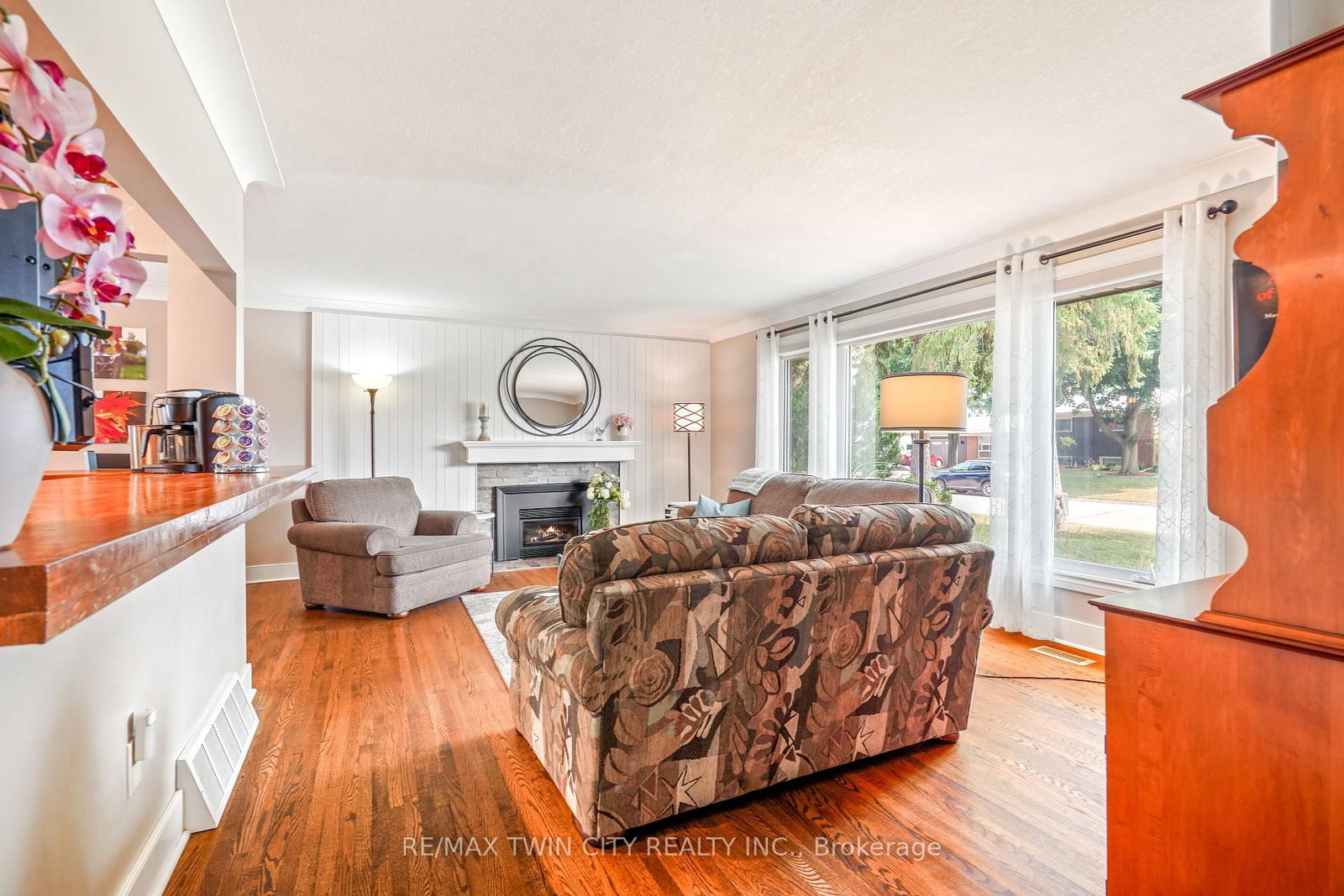 10 Brier Crescent • Brantford, ON photo 7
