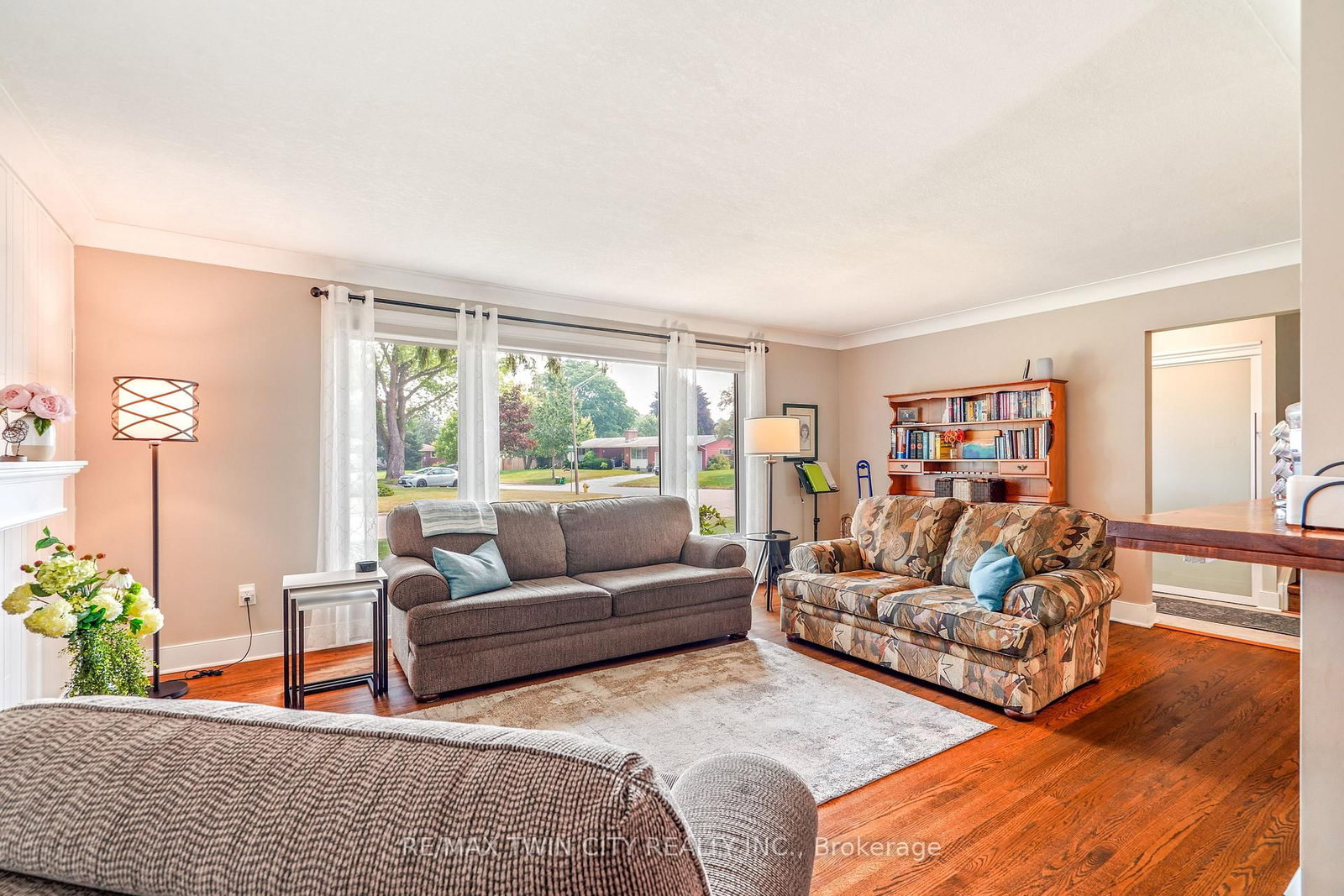10 Brier Crescent • Brantford, ON photo 9