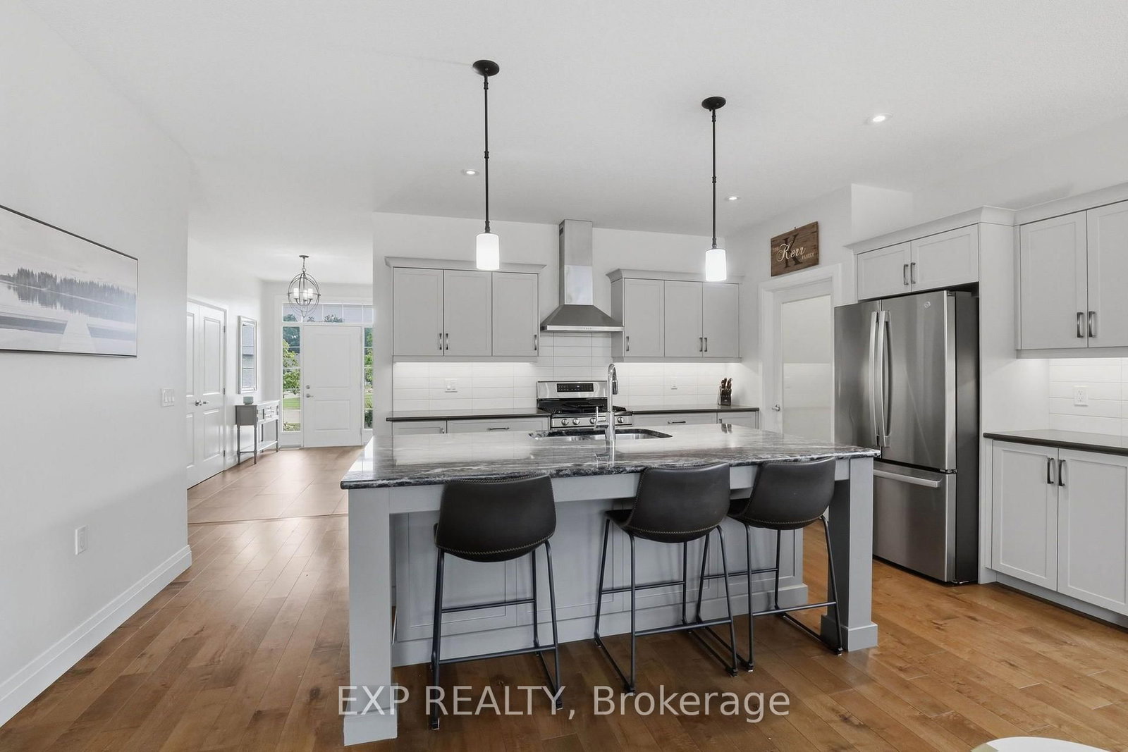541 Bennett Crescent • Strathroy-Caradoc, ON photo 10