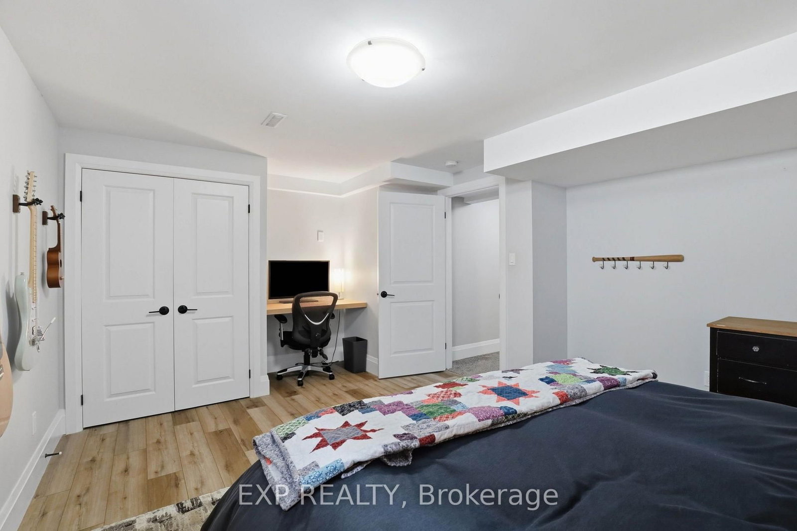 541 Bennett Crescent • Strathroy-Caradoc, ON photo 38
